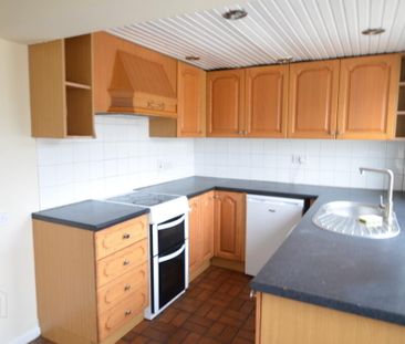 19 Flush Place, Lurgan, BT66 7DT - Photo 2