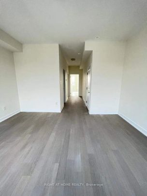 Condo Townhouse For Lease | W9251124 - Photo 1