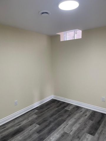 For Lease - 22 Rowley Street, Brantford, Ontario - Photo 5