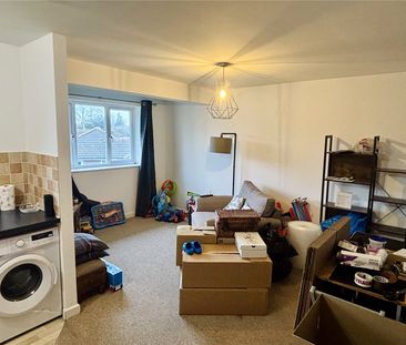 1 bedroom apartment to rent Belfry Court, 140 Hunts Pond Road, Sout... - Photo 2