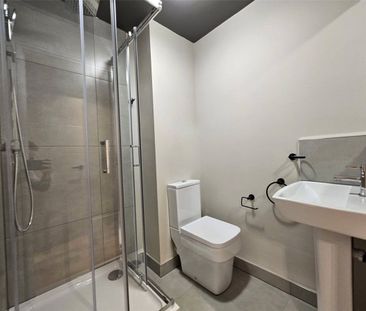Holgate Court, RM1, Romford - Photo 3
