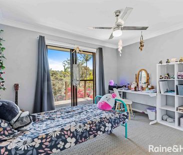 Coastal Family Home with Flexible Living in Prime Mollymook Location! - Photo 6