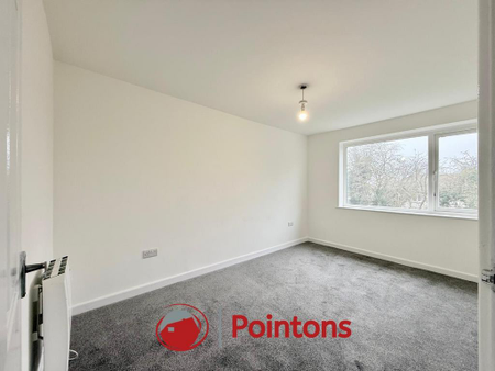 2 bedroom maisonette to rent - Photo 4