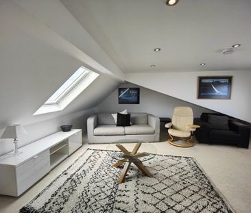 Harbour Terrace, Falmouth, TR11 - Photo 2