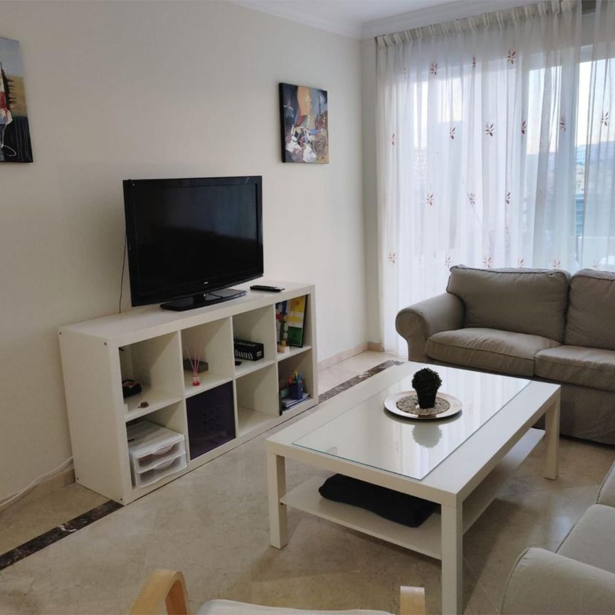 Ático de alquiler en Calle Alejandrita, 7, El Castillo - Photo 1