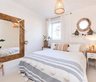 The Hexagon, Kempthorne Lane, Bath, BA2 - Photo 1