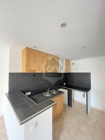 Duplex T3 80m2 au coeur de Châteauneuf Du Pape, - Photo 2