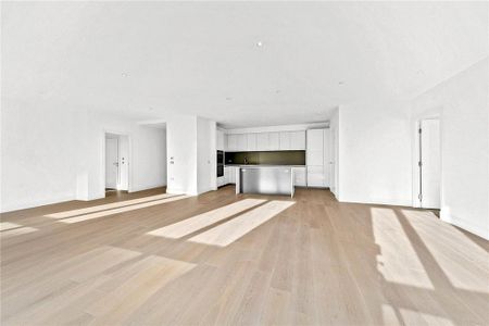 3 bedroom apartment to rent - Photo 4