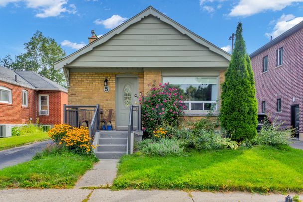 For Lease - 5 Highvale Road, Toronto, Ontario - Photo 1