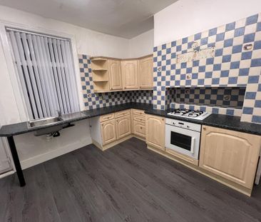 3 bedroom terraced house to rent - Photo 4