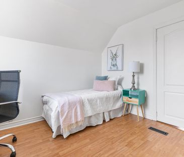 For Lease - 1 Gray Avenue, Toronto, Ontario - Photo 3