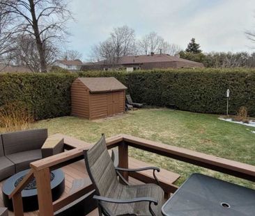 For Lease - 2294 Wyandotte Drive, Oakville, Ontario - Photo 3