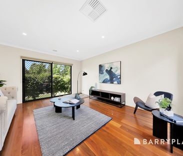 Beautifully Family Home in a Prime Location - Photo 2