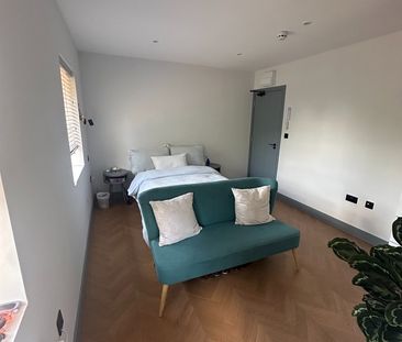 Room in a Shared House, Knights Hill, SE27 - Photo 5