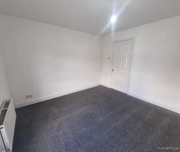 3 bedroom property to rent in Grimsby - Photo 3