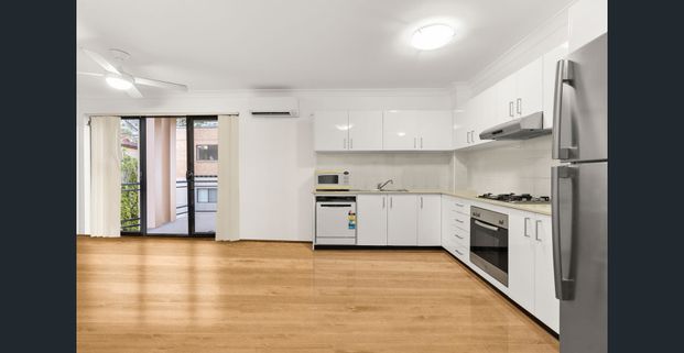 Sunny Lifestyle Retreat - Photo 1