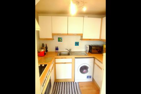 1 Bed Flat, Hammersmith Grove, W6 - Photo 4