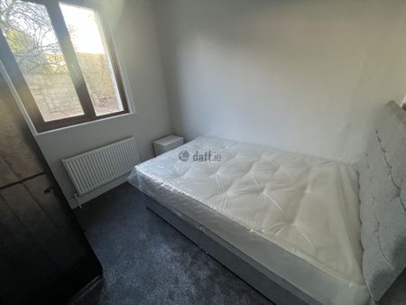 House to rent in Cork, Churchfield Pl E - Photo 3