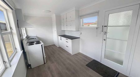 LEVIN - 3 BEDROOMS - Photo 4