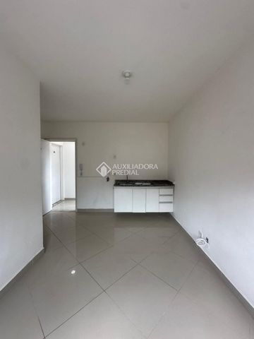Kitnet com 1 quarto e 20m² para alugar em Anchieta, São Bernardo do Campo. - Foto 2