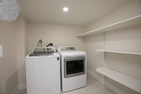 For Lease - 42 Rising HIll Ridge Unit# BASEMENT UNIT, Brampton, Ontario - Photo 4