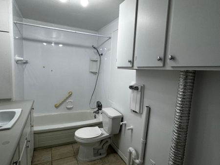 Appartement à louer - Québec (Les Rivières) (Vanier) - Photo 3