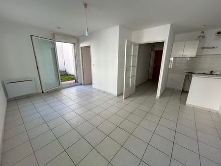 Location appartement 2 pièces 38.31 m2 à Tours - Photo 2