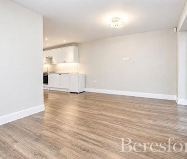 4 bedroom semi-detached house to rent - Photo 2