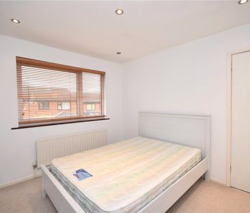3, Summerhill Place, Leeds, West Yorkshire, LS8 2EN - Photo 1