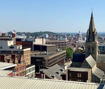 2 bed Flat for Rent - Photo 3