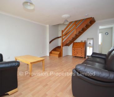 2 bedroom semi-detached house to rent - Photo 2