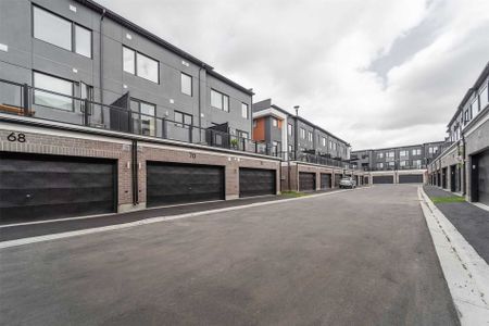 For Lease - 70 Huguenot Road, Oakville, Ontario - Photo 4