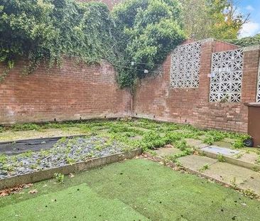 Ladysmith Road, Ashton-under-lyne, OL6 - Photo 6