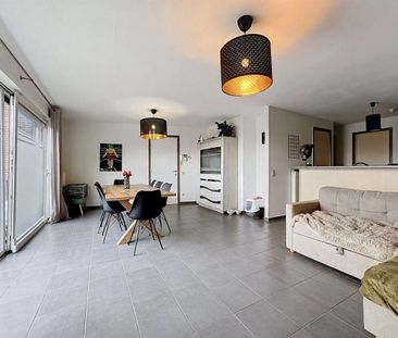 Appartement te huur in Moeskroen voor € 700 met 2 slaapkamers - Photo 1