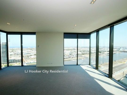 Stunning Waterfront North Facing Apartment for Rent! - Photo 1