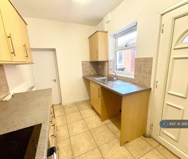 2 bedroom terraced house to rent - Photo 6