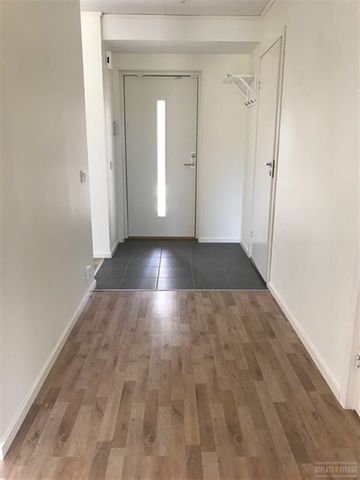 Östra Kaserngatan 5 G - Foto 2