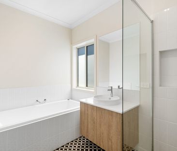 Style in Sea Side Estate - Photo 4