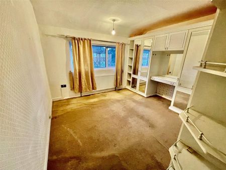 3 bedroom terraced house to rent - Photo 3