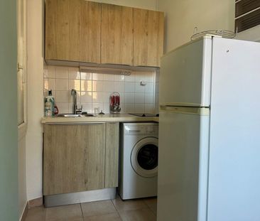Location appartement Marseille 5ème (13005) - Photo 3