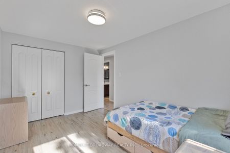 For Lease - 752 Paris Boulevard, Waterloo, Ontario - Photo 4