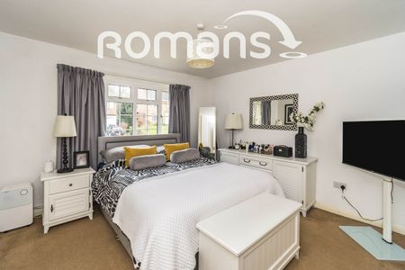 4 bedroom detached to rent - Photo 3