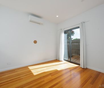 4/23 Nicholson Street, Coburg - Photo 1