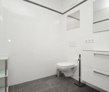 Entzückende, moderne, vollmöblierte Garconniere mit 40m² - 3D-Rundg... - Photo 1