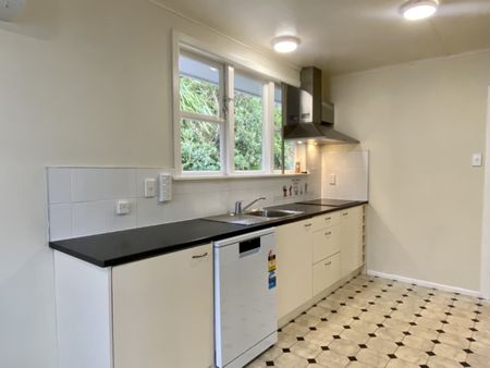 47 Link Road, Newlands - Photo 2