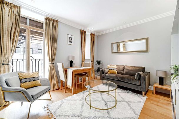 Beautiful 7th floor apartment with in a prestigious central Westminster development with 24/7 concierge and gym (secure underground parking available*) - Photo 1