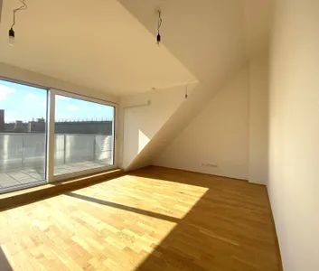 DG-Wohnung mit großer Terrasse | Nähe Riverside | LUFTWÄRMEPUMPE - Photo 3