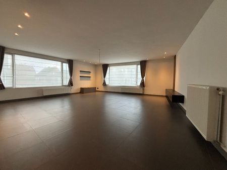 Zeer aangename 3-slpkwoning te Moerkerke - Photo 2