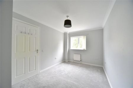 2 bedroom semi-detached house to rent - Photo 4