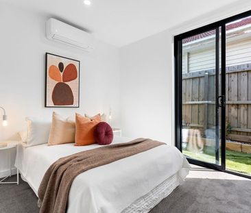 Modern Living in Prime Yarraville Location - Photo 6
